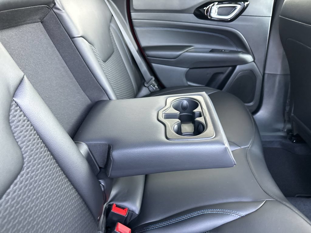 New 2026 Jeep Compass Latitude AWD/4WD image 42