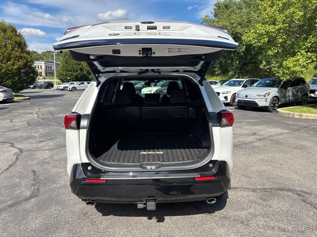 Used 2024 Toyota RAV4 XSE w/ Weather Package AWD/4WD image 10