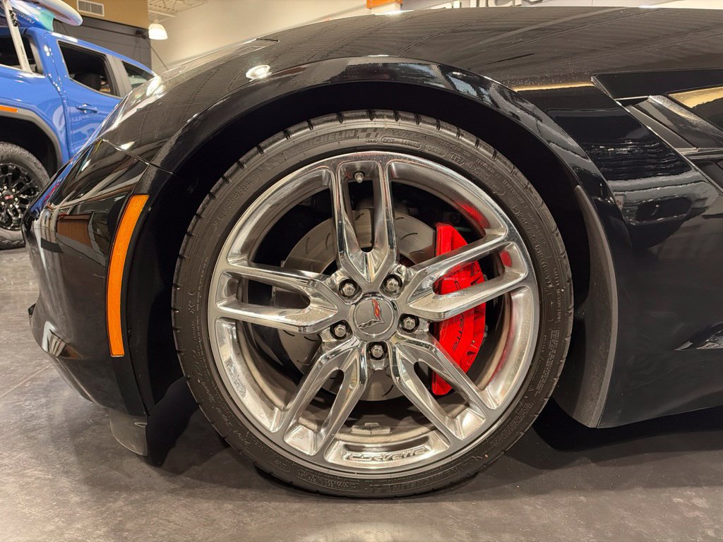 Used 2016 Chevrolet Corvette Stingray Coupe w/ 3LT Preferred Equipment Group RWD image 23