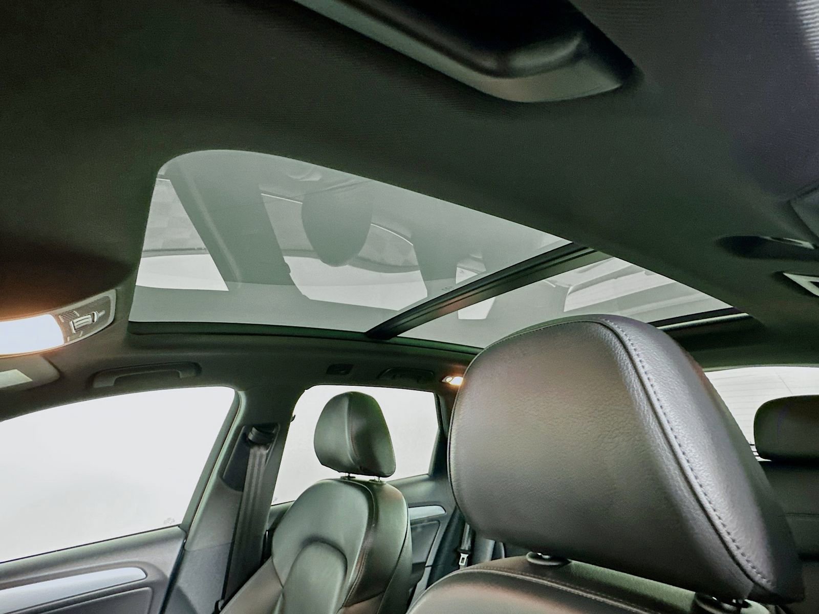 Used 2017 Audi Q5 2.0T Premium Plus w/ Technology Package AWD/4WD image 23