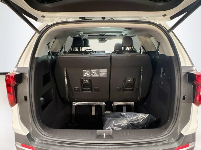 New 2027 Kia Carnival SX w/ Dark Edition Package FWD image 28