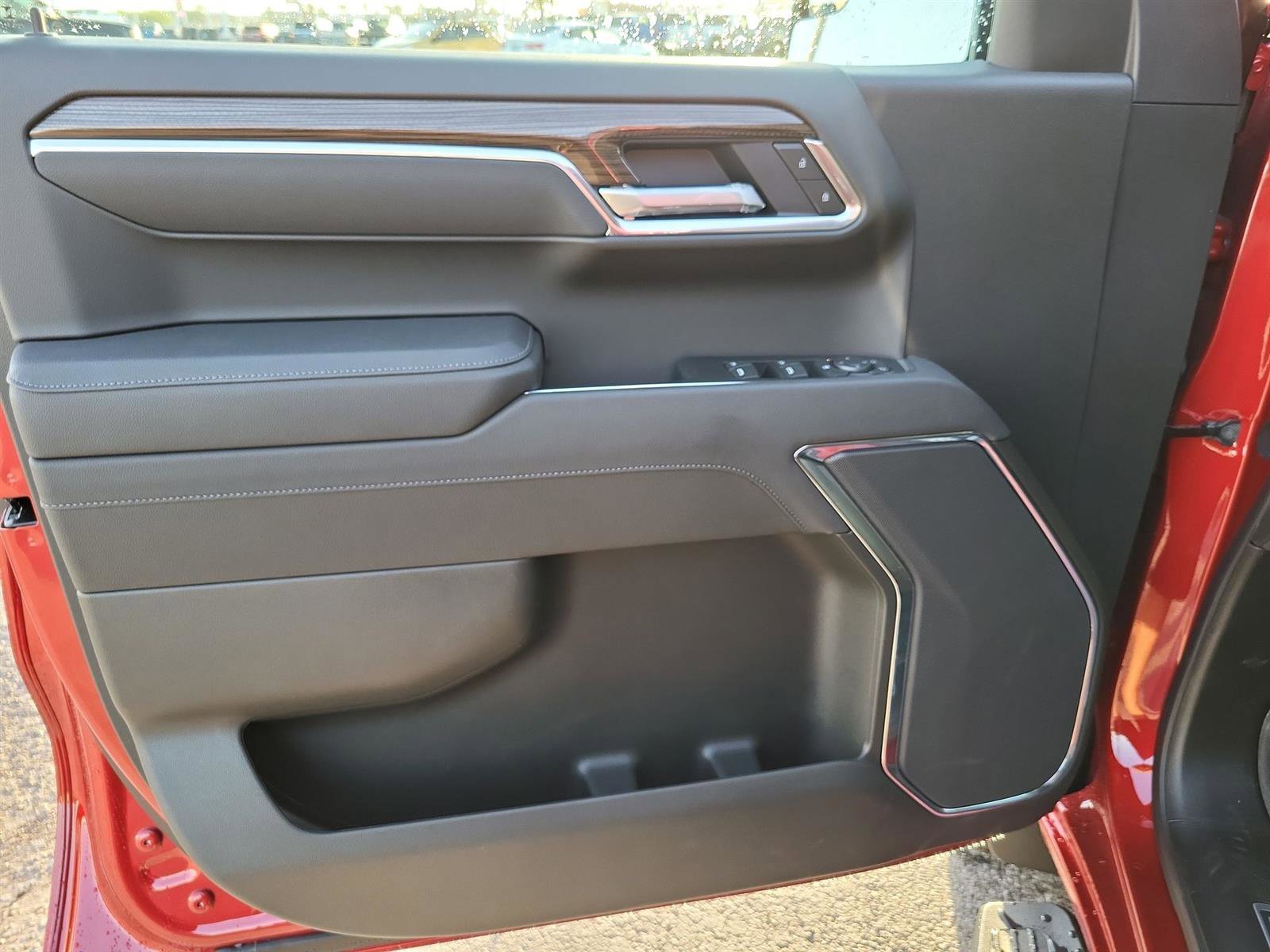 New 2025 Chevrolet Silverado 1500 LT Trail Boss w/ Dark Appearance Package image 21