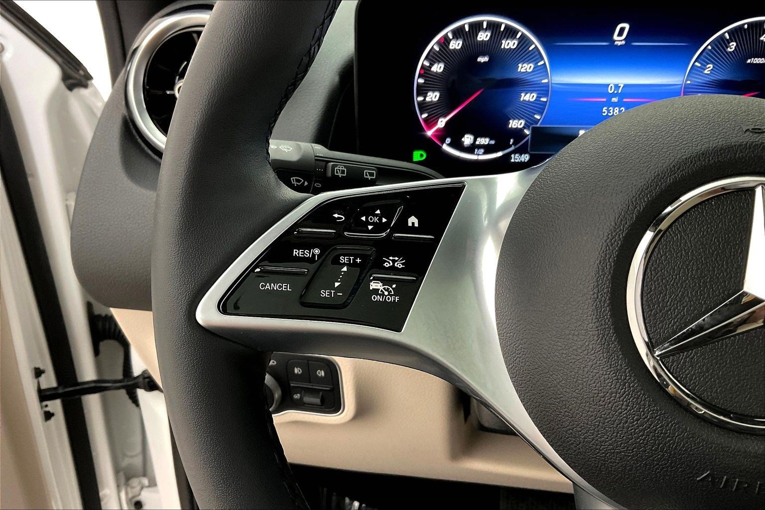 Certified 2026 Mercedes-Benz GLB 250 4MATIC image 11