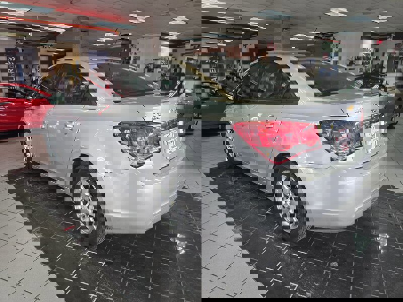 Used 2015 Chevrolet Cruze LS image 6