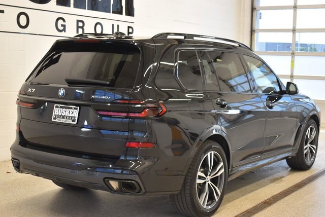 Used 2026 BMW X7 xDrive40i AWD/4WD image 4