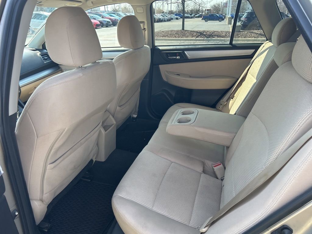 Used 2017 Subaru Outback 2.5i Premium image 12