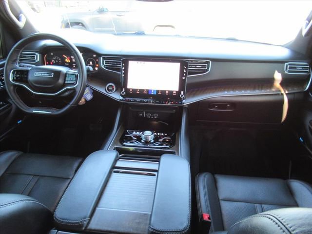 Used 2022 Jeep Grand Wagoneer Series I AWD/4WD image 12