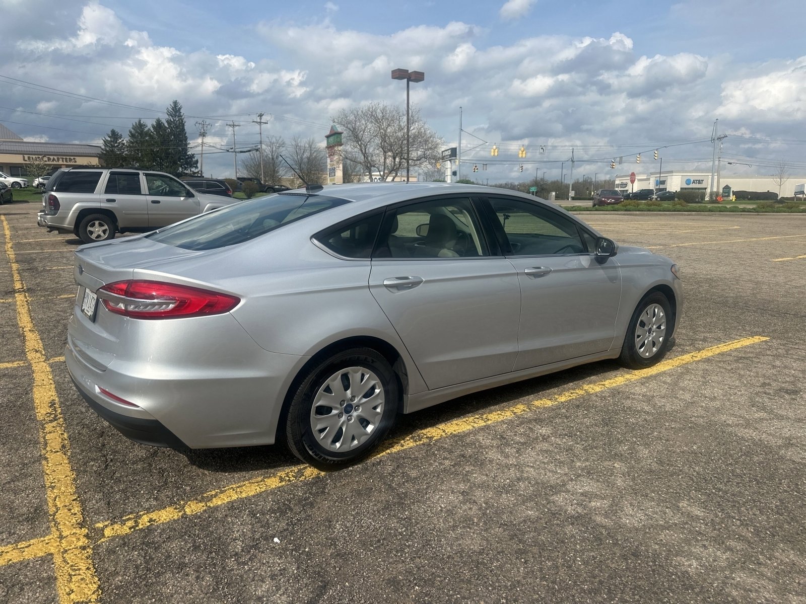 Used 2019 Ford Fusion S image 11