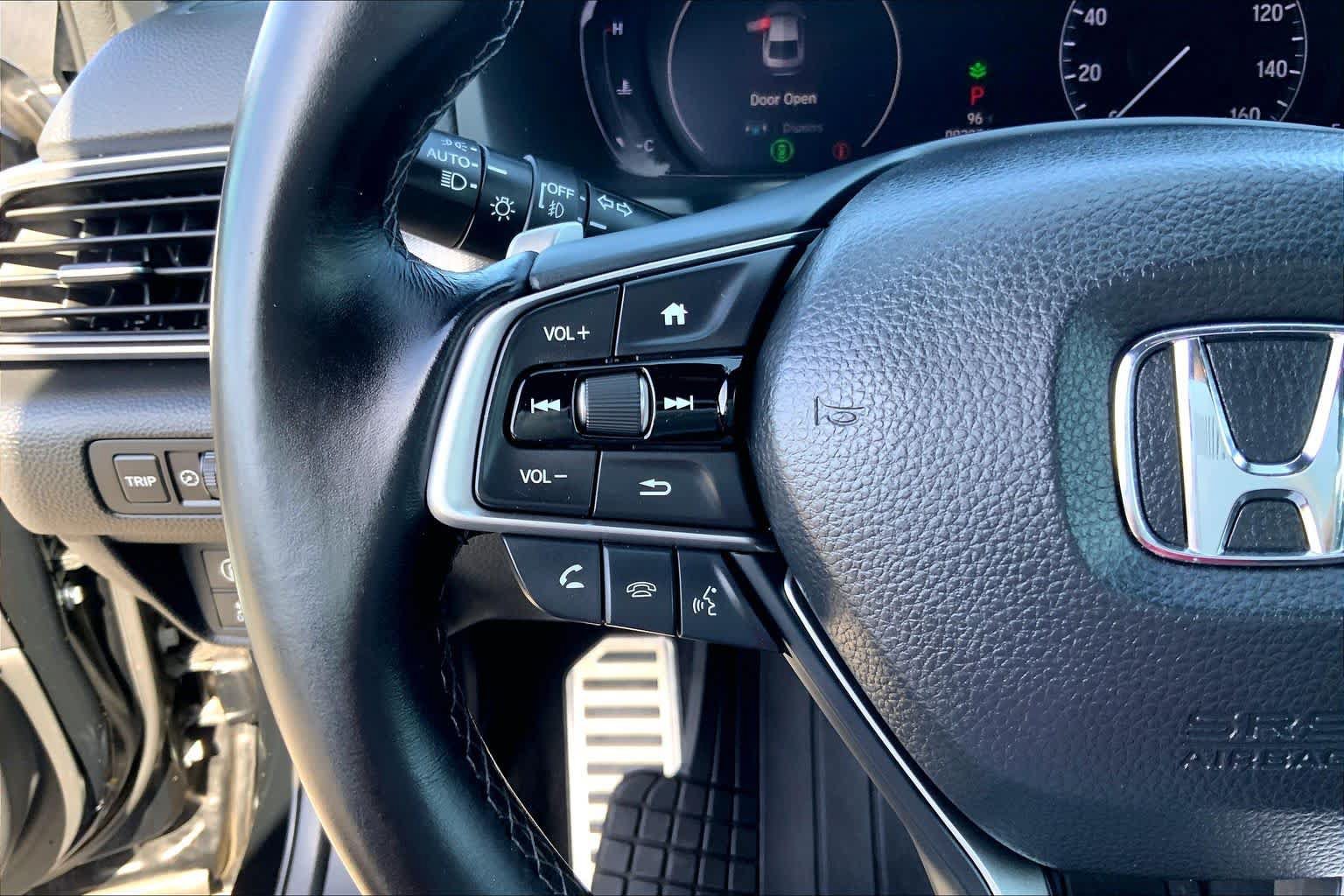 Used 2018 Honda Accord Sport image 20
