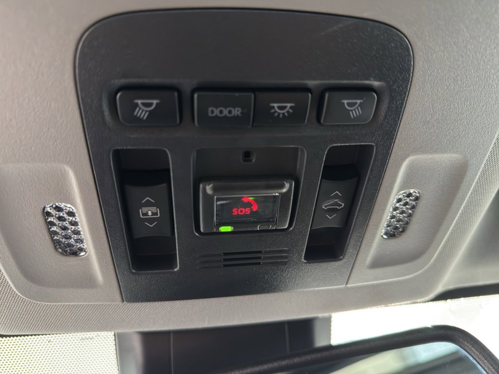 Used 2023 Toyota Camry XLE image 35