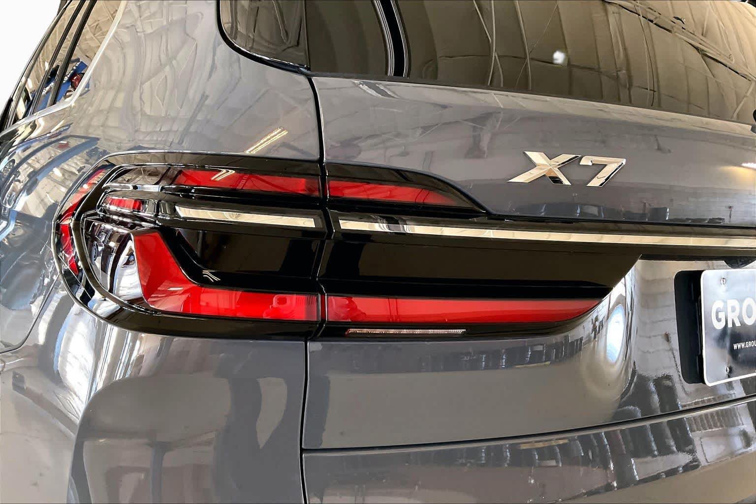 Used 2026 BMW X7 xDrive40i AWD/4WD image 26