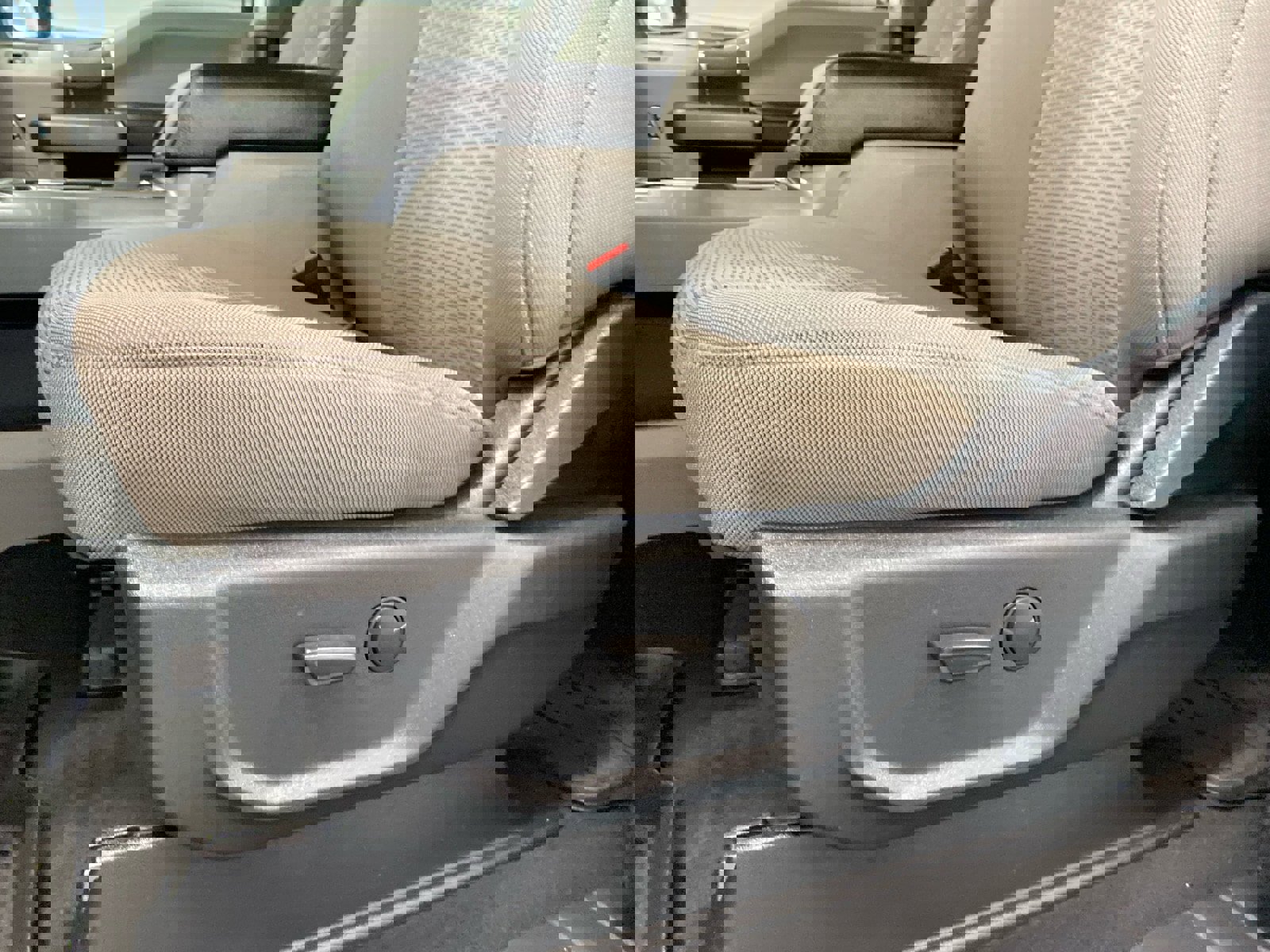 Used 2022 Ford F350 XLT w/ XLT Value Package image 13