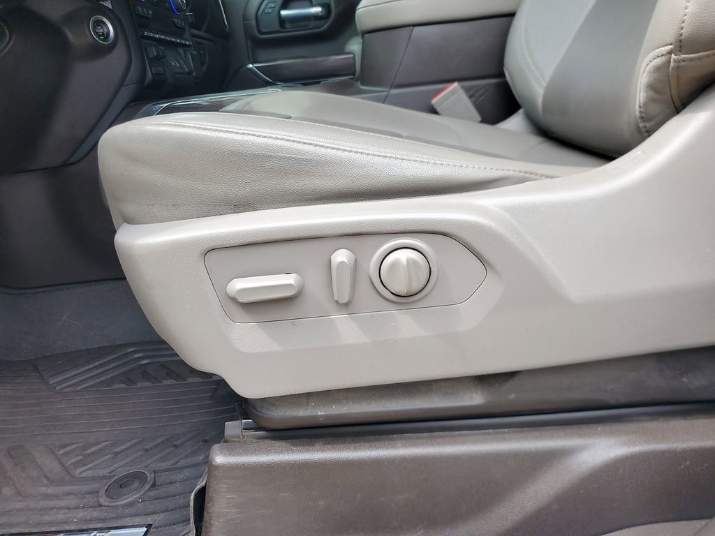 Used 2022 Chevrolet Silverado 2500 LTZ w/ LTZ Texas Edition AWD/4WD image 17