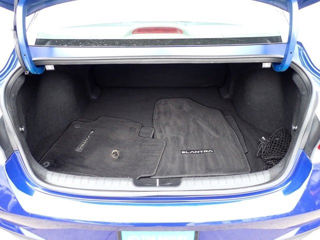 Used 2023 Hyundai Elantra SEL image 6