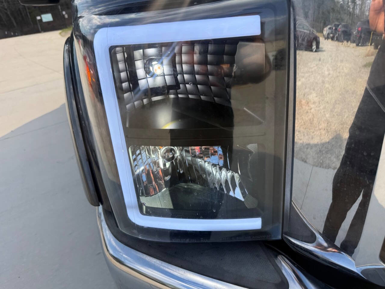 Used 2015 Ford F250 Lariat w/ Lariat Ultimate Package image 32