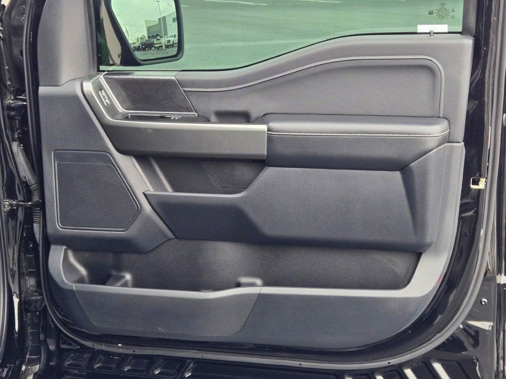 Certified 2022 Ford F150 XLT w/ Equipment Group 302A High image 5