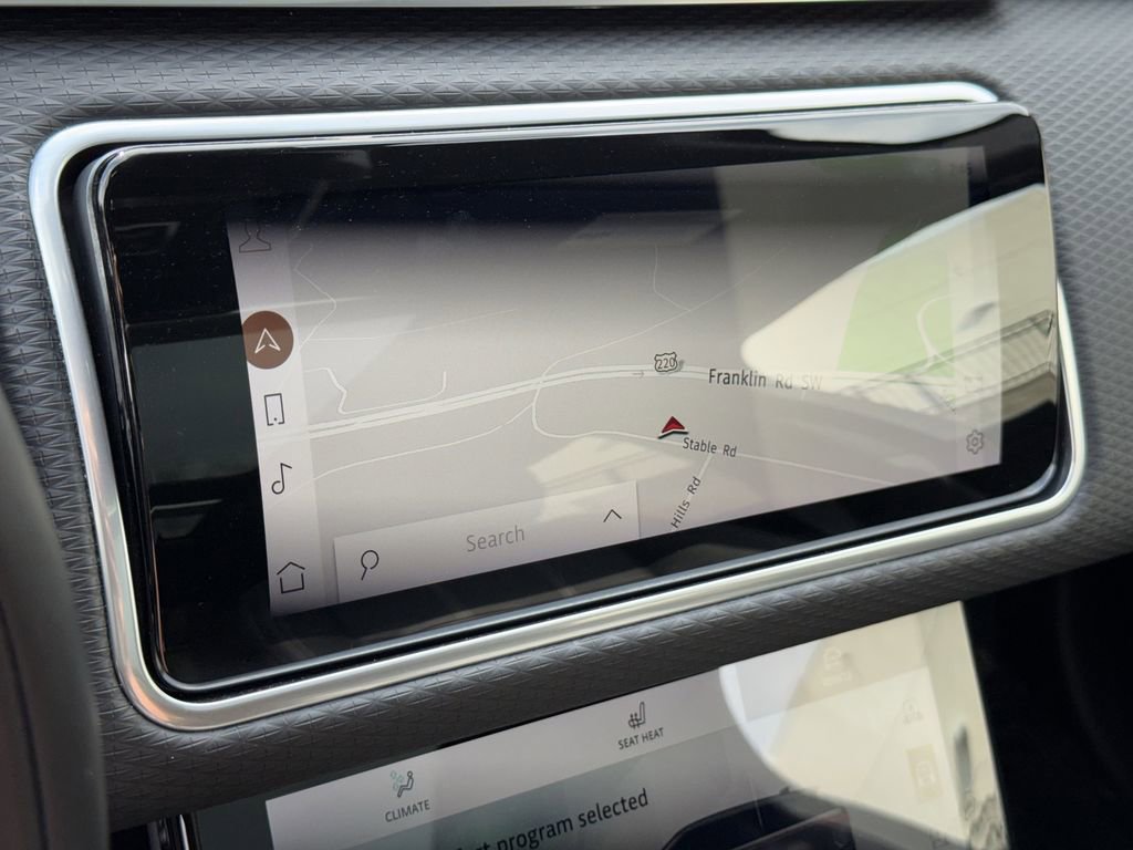 Used 2023 Land Rover Range Rover Velar R-Dynamic S image 23