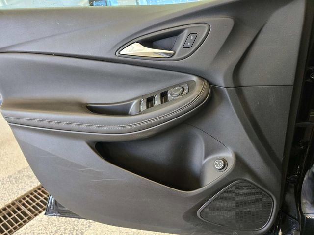 Used 2023 Buick Encore GX Select w/ Sport Touring Package image 13