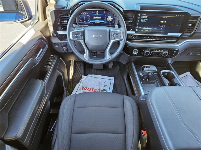 Used 2023 Chevrolet Silverado 1500 RST w/ Z71 Off-Road Package image 11