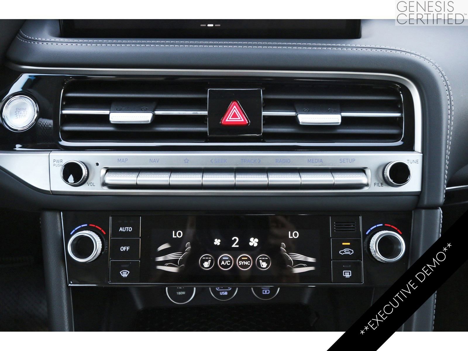 Used 2026 Genesis G70 2.5T image 27