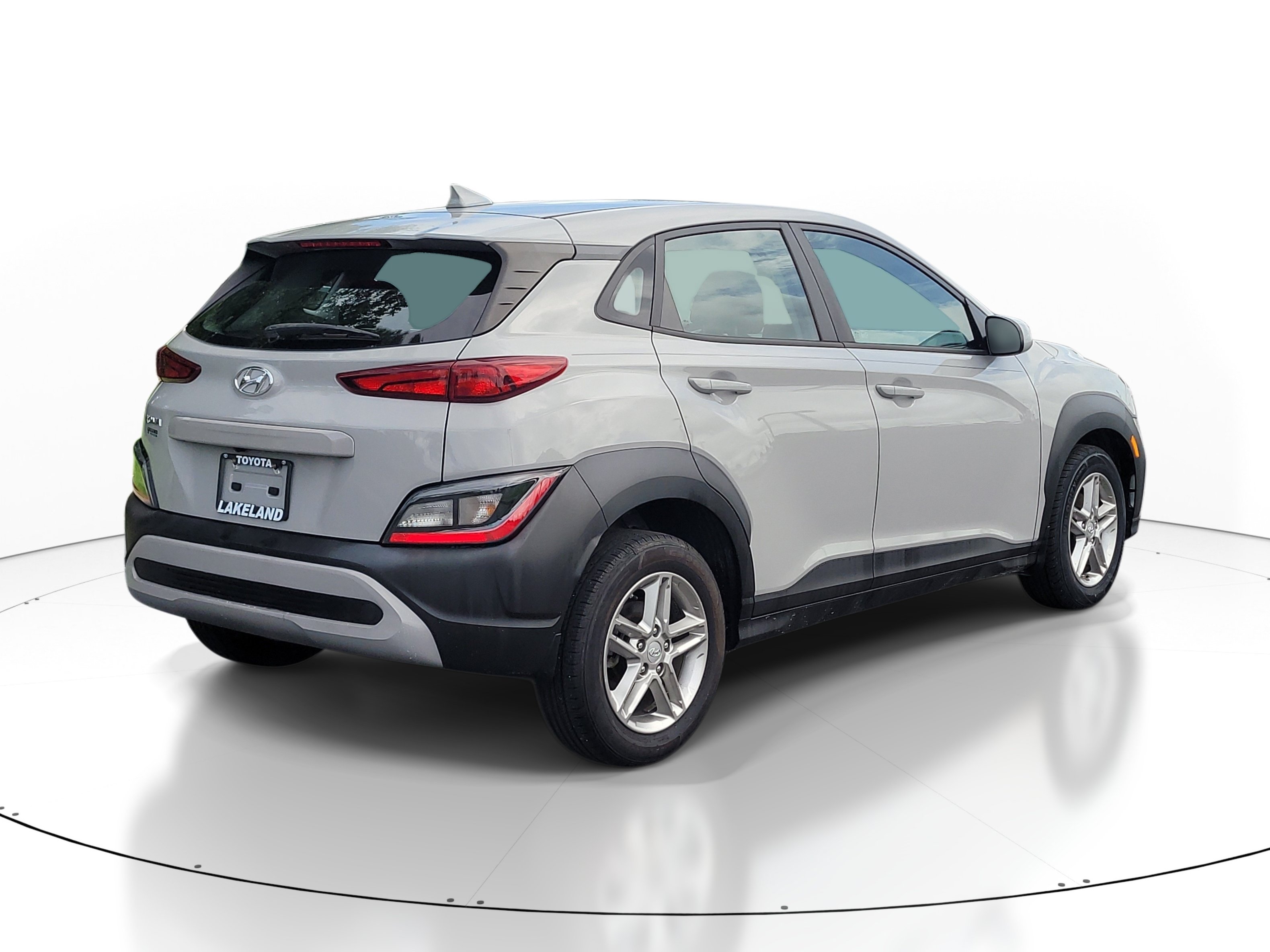 Used 2022 Hyundai Kona SE FWD image 7