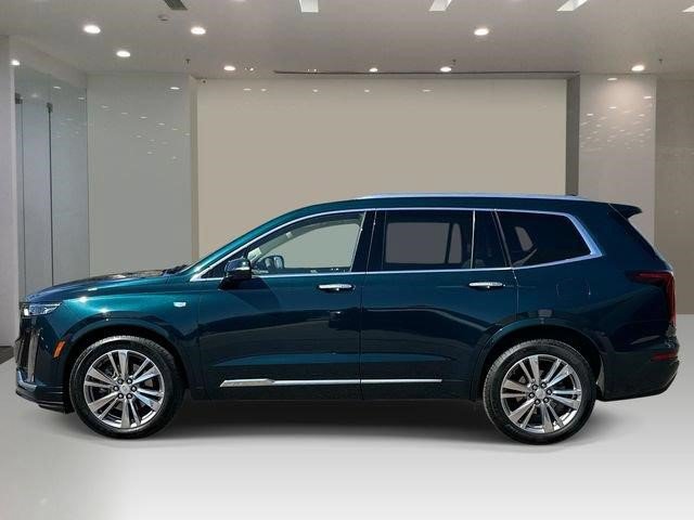 Certified 2024 Cadillac XT6 Premium Luxury AWD/4WD image 2