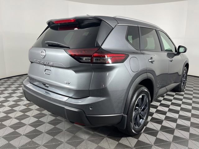 Used 2025 Nissan Rogue SV w/ SV Premium Package FWD image 12