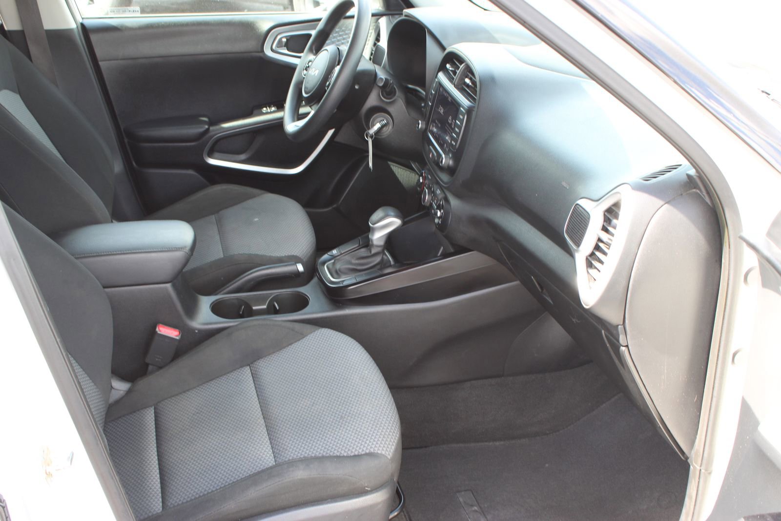 Used 2022 Kia Soul LX w/ Technology Package image 22