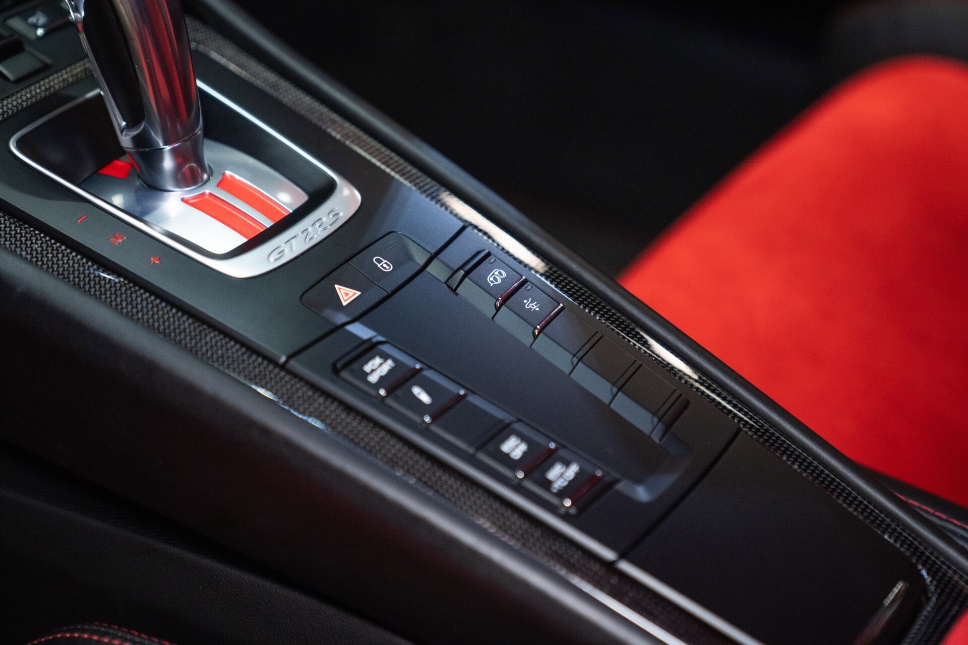 Used 2018 Porsche 911 GT2 RS RWD image 15