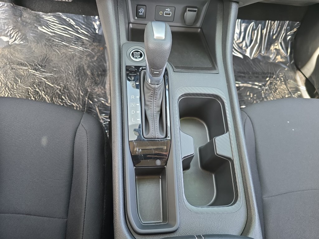 Used 2025 Nissan Sentra S FWD image 27