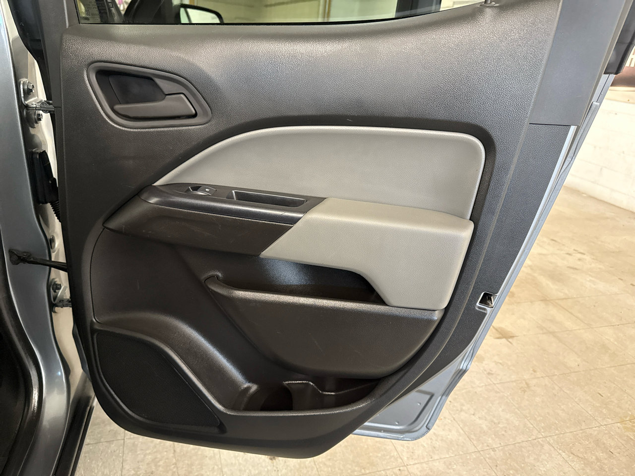 Used 2022 Chevrolet Colorado W/T w/ WT Convenience Package image 41