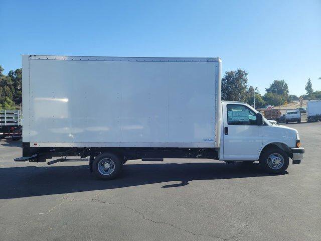 New 2024 Chevrolet Express 4500 Extended w/ Power Convenience Package RWD image 9