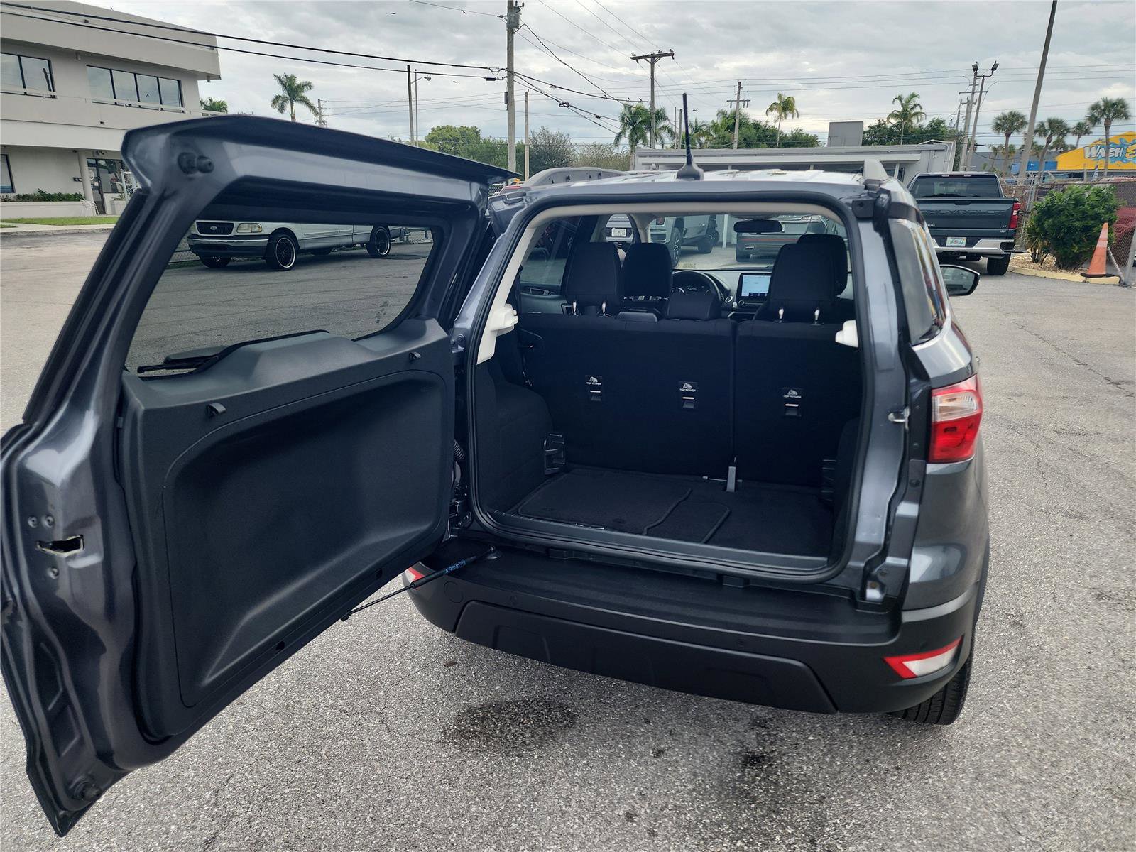 Certified 2021 Ford EcoSport SE w/ SE Convenience Package image 20