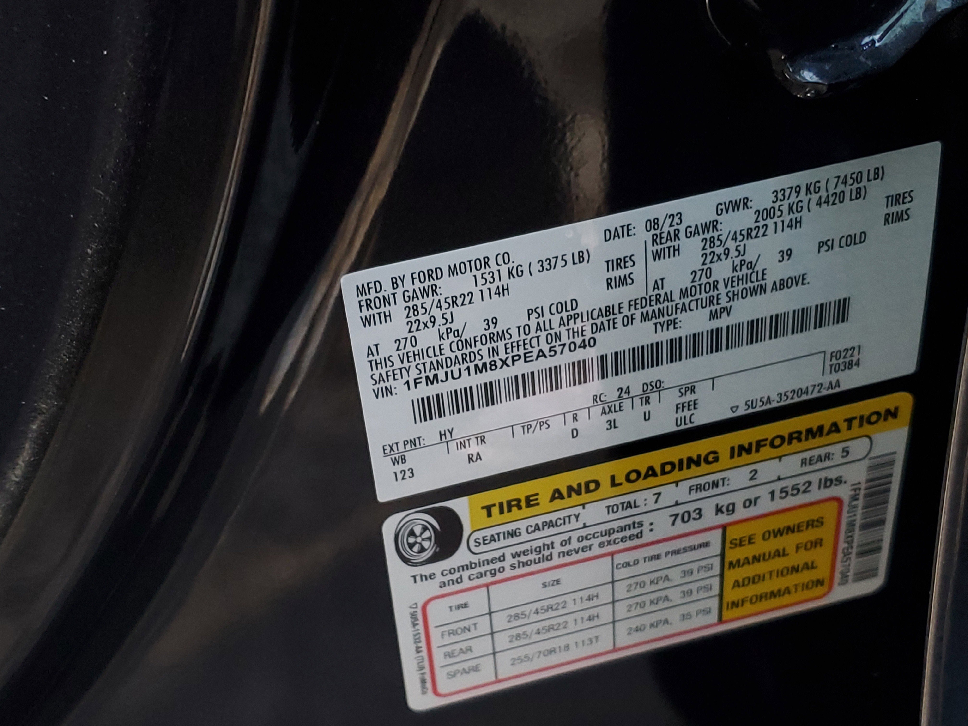 Used 2023 Ford Expedition Platinum image 10