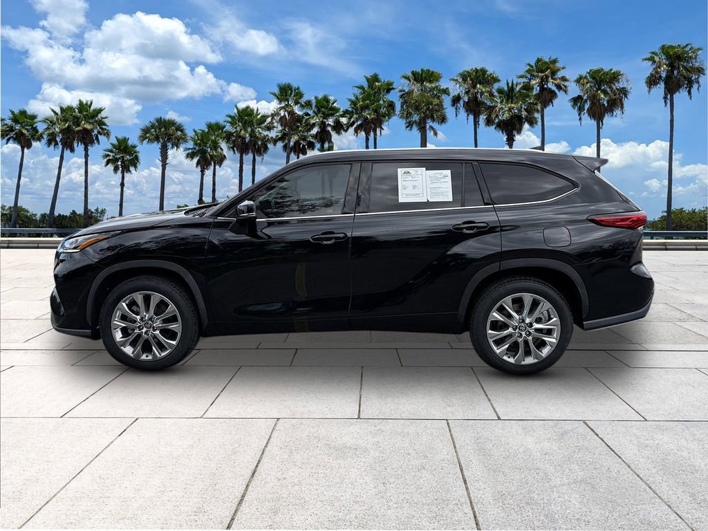 Used 2020 Toyota Highlander Limited image 5