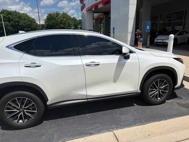 Used 2023 Lexus NX 250 FWD w/ Towing Package (2000 Lbs) image 22