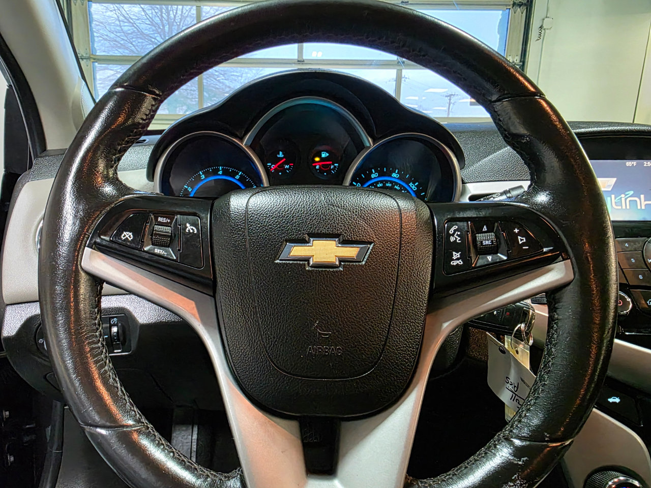 Used 2016 Chevrolet Cruze LT w/ Technology Package image 26