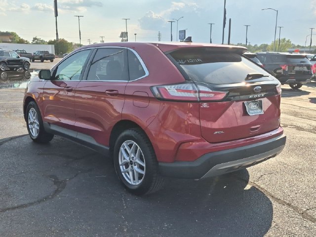Used 2024 Ford Edge SEL w/ Convenience Package AWD/4WD image 5