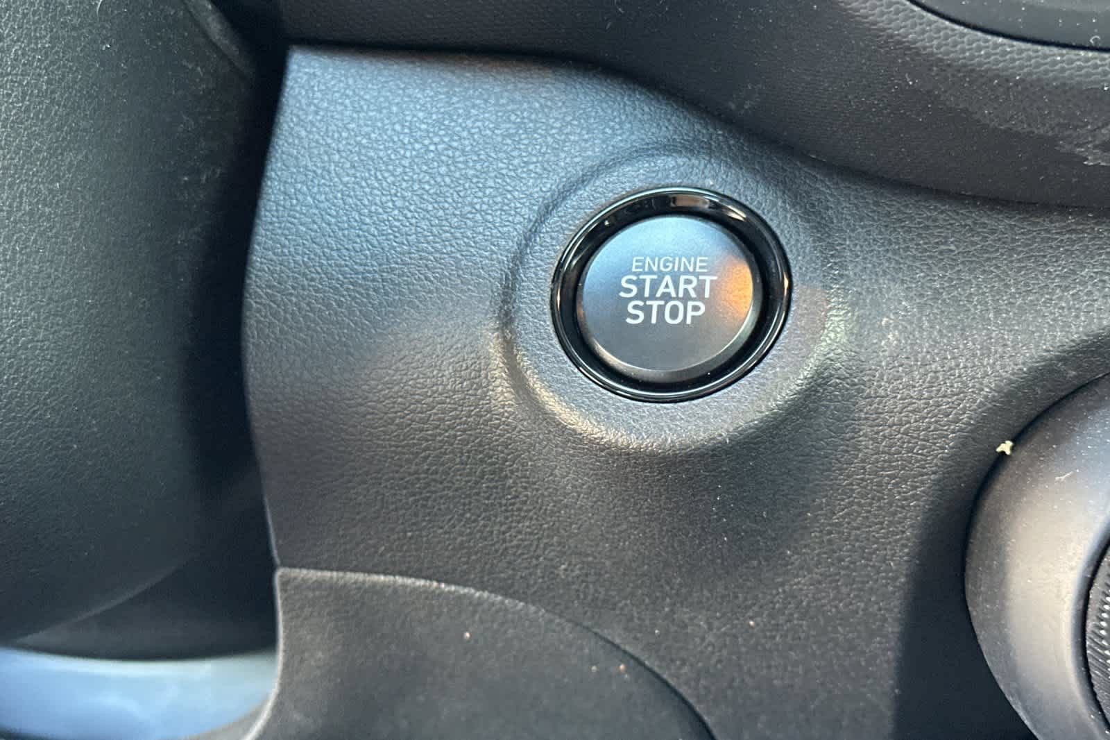 Used 2026 Hyundai Venue SEL FWD image 23