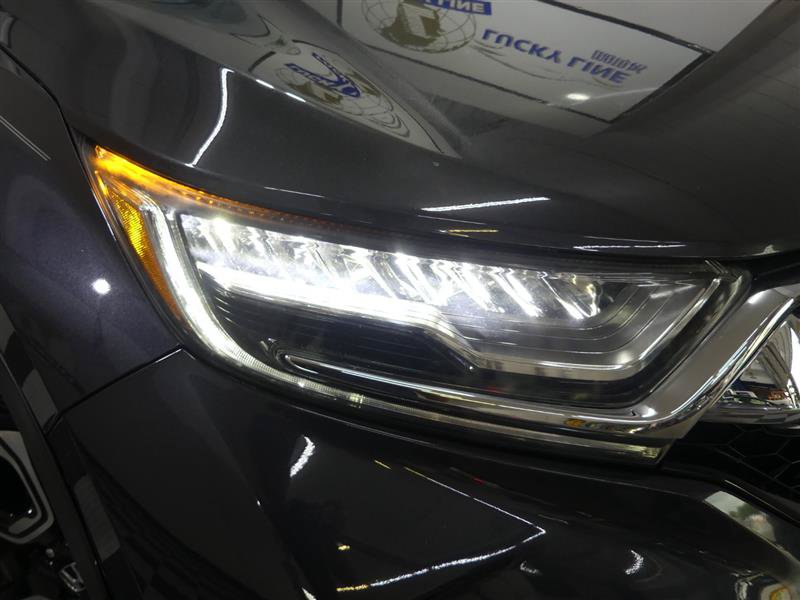 Used 2018 Honda CR-V Touring image 14