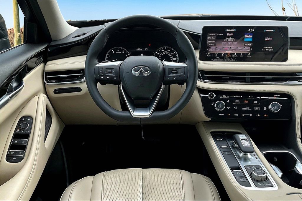 Used 2025 INFINITI QX60 Pure image 5