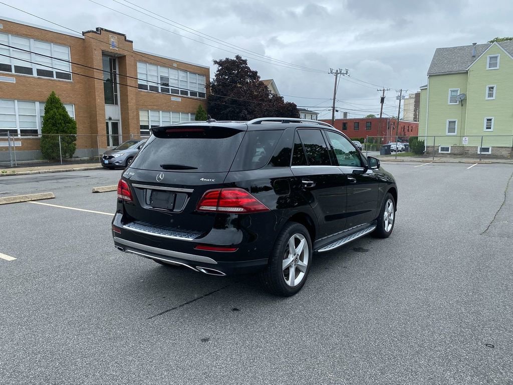 Used 2018 Mercedes-Benz GLE 350 4MATIC image 5