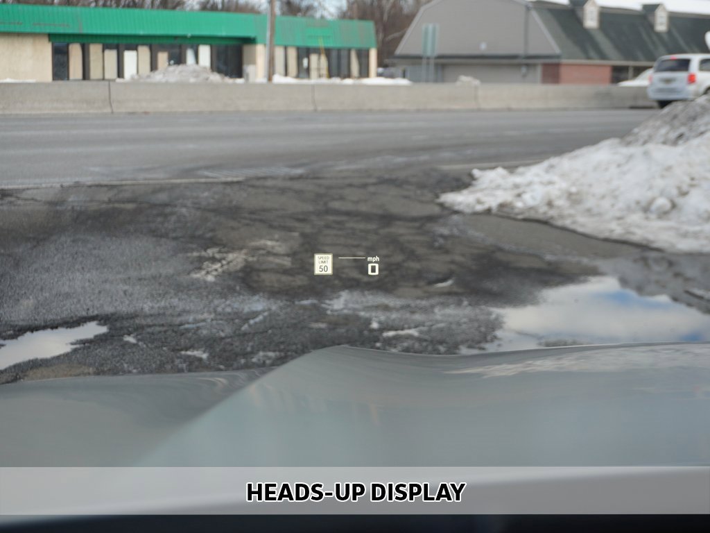 Used 2022 BMW X5 M Competition w/ Competition Package 2 image 8