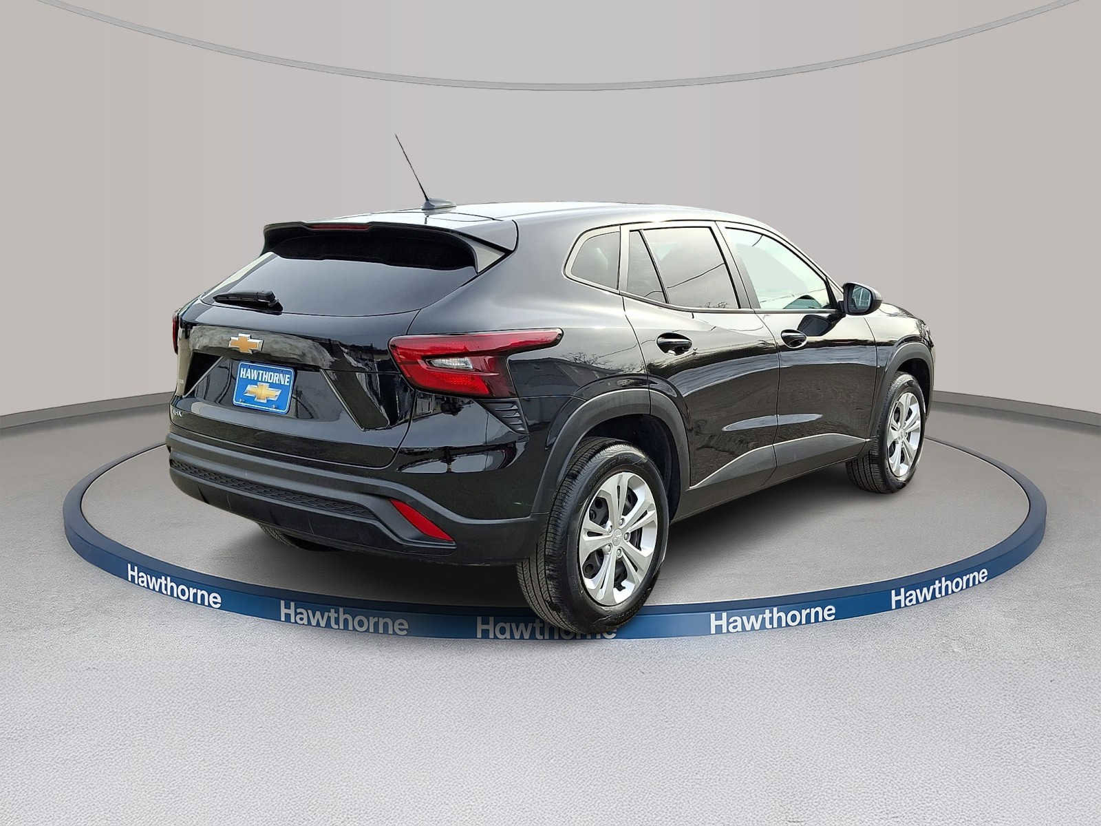 Used 2024 Chevrolet Trax LS image 6