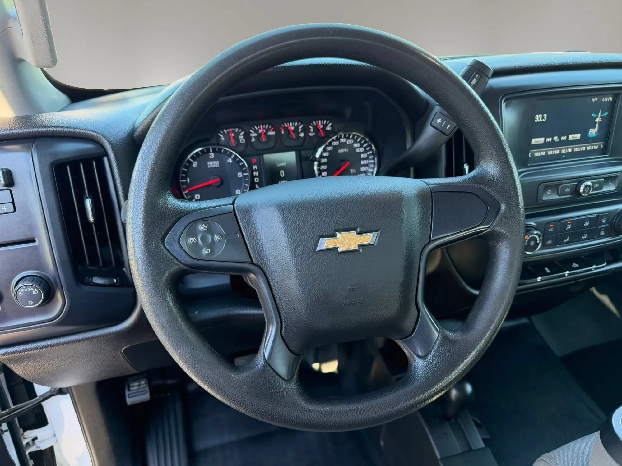 Used 2019 Chevrolet Silverado 2500 W/T AWD/4WD image 15