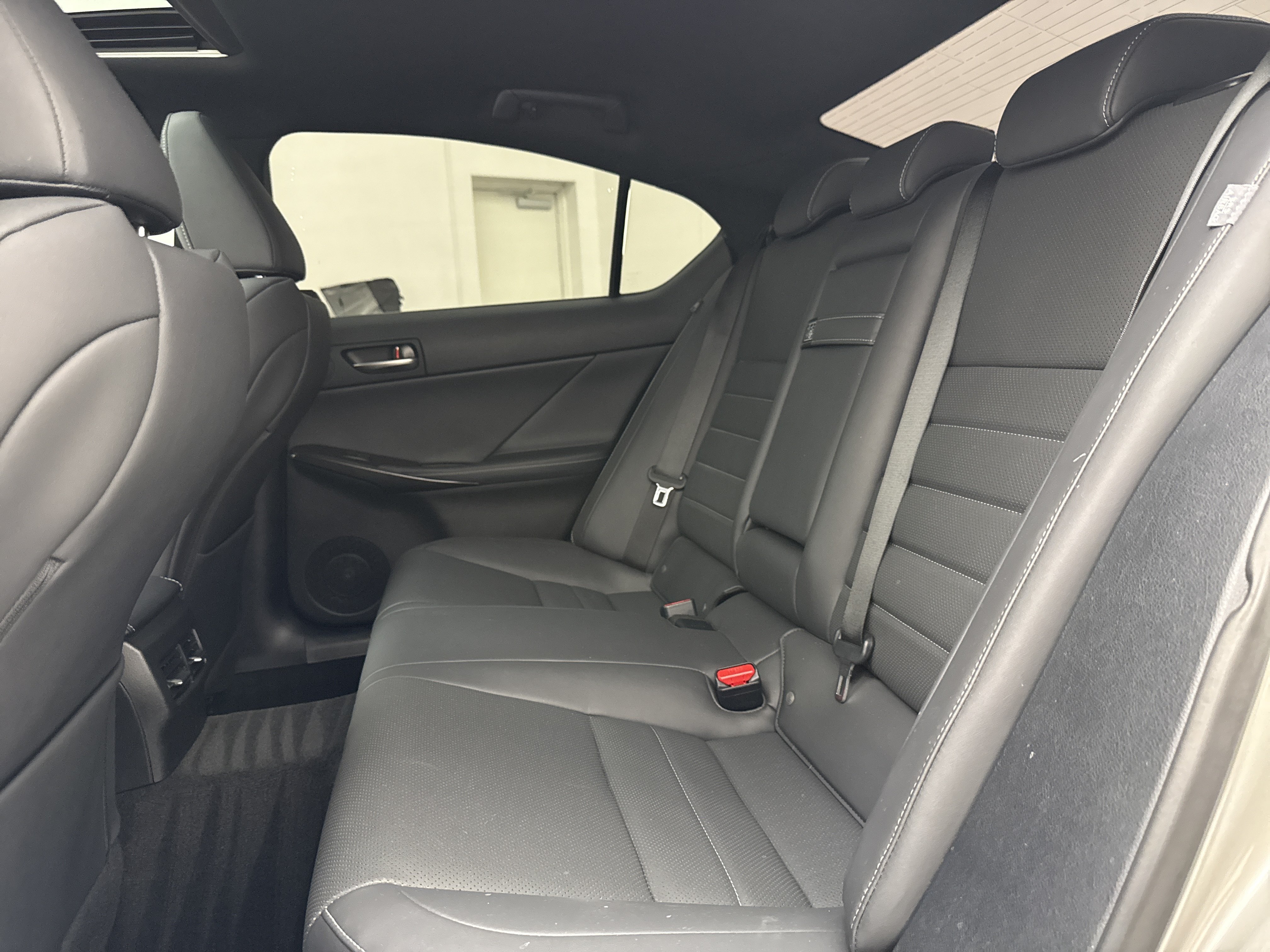 Used 2023 Lexus IS 350 F Sport RWD image 27
