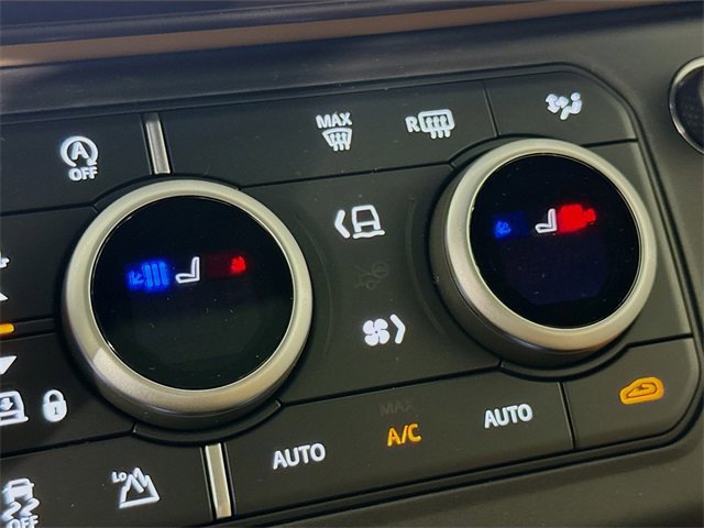 New 2026 Land Rover Defender 110 S image 23