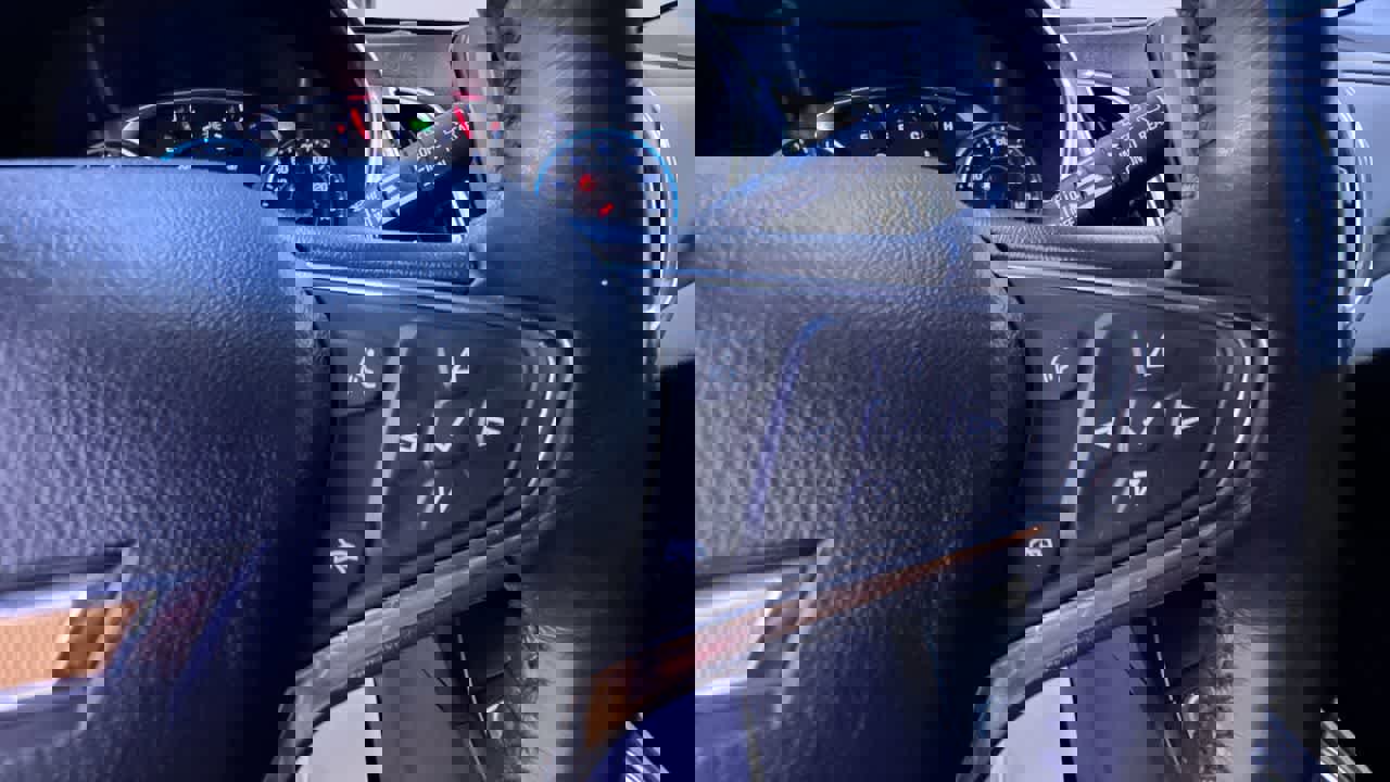 Used 2021 Chevrolet Equinox LT image 21