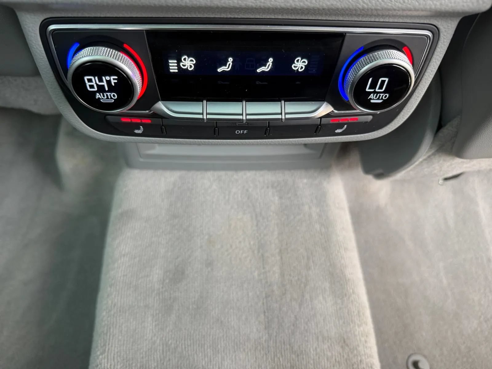 Used 2018 Audi Q7 3.0T Prestige AWD/4WD image 25