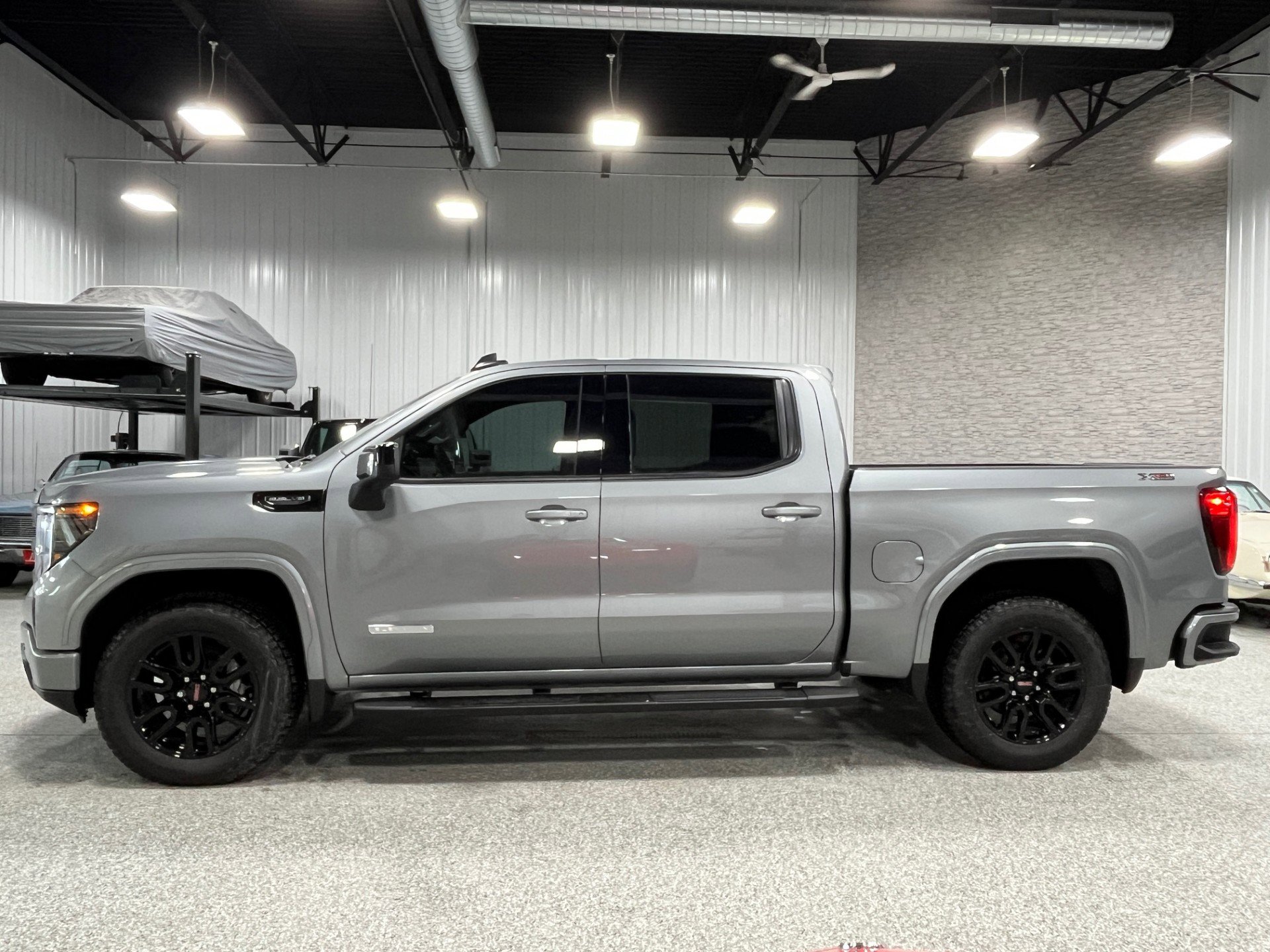 New 2026 GMC Sierra 1500 Elevation w/ Elevation Premium Package image 2